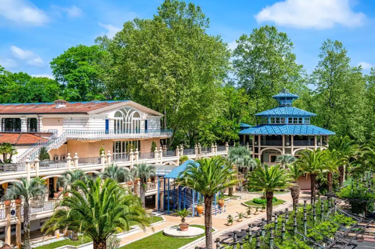 Thermes de Contrexéville, France
